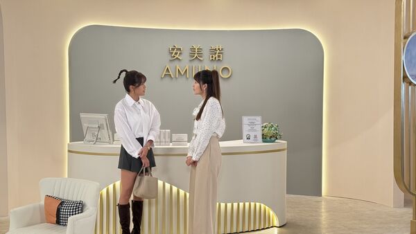 ▲林柏妤客串《好運來》，與閨蜜賴芊合相見歡。（圖／民視提供）