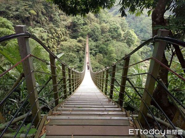 ▲竹山梯子吊橋目前正進行風災修復工程，未來將興建高空纜車系統。（圖／南投縣政府提供）