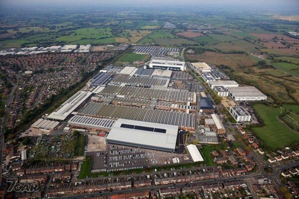 延伸內燃與混合動力佈局　Bentley 調整 Beyond100+ 策略