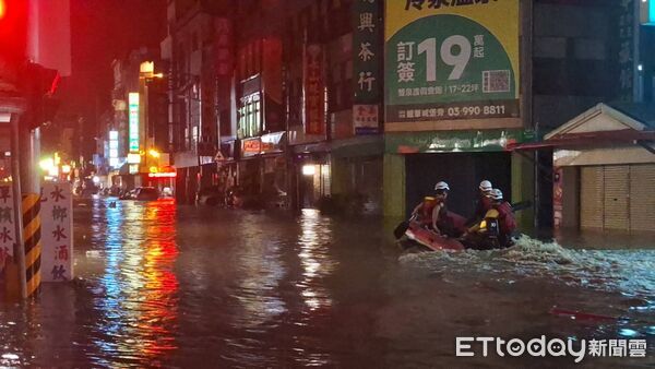 ▲暴雨灌宜蘭，蘇澳災情慘重。（圖／蘇澳鎮公所提供）