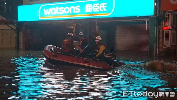 ▲暴雨灌宜蘭，蘇澳災情慘重。（圖／蘇澳鎮公所提供）