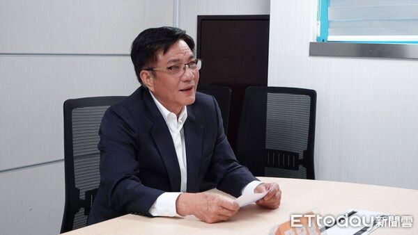 ▲▼   黃榮利完成民進黨嘉義縣長初選登記　強調「嘉義改變」  。（圖／記者翁伊森翻攝）