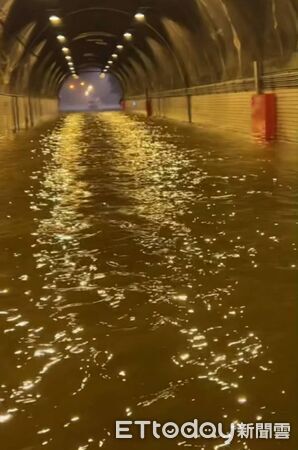 ▲▼鳳凰颱風讓蘇澳災情慘重。(圖／民眾提供)