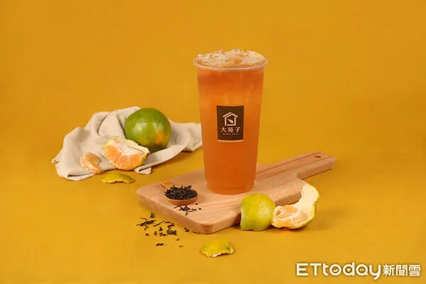 ▲▼大苑子冬季限定「鮮搾橘子紅茶」宣布回歸。（圖／大苑子提供）