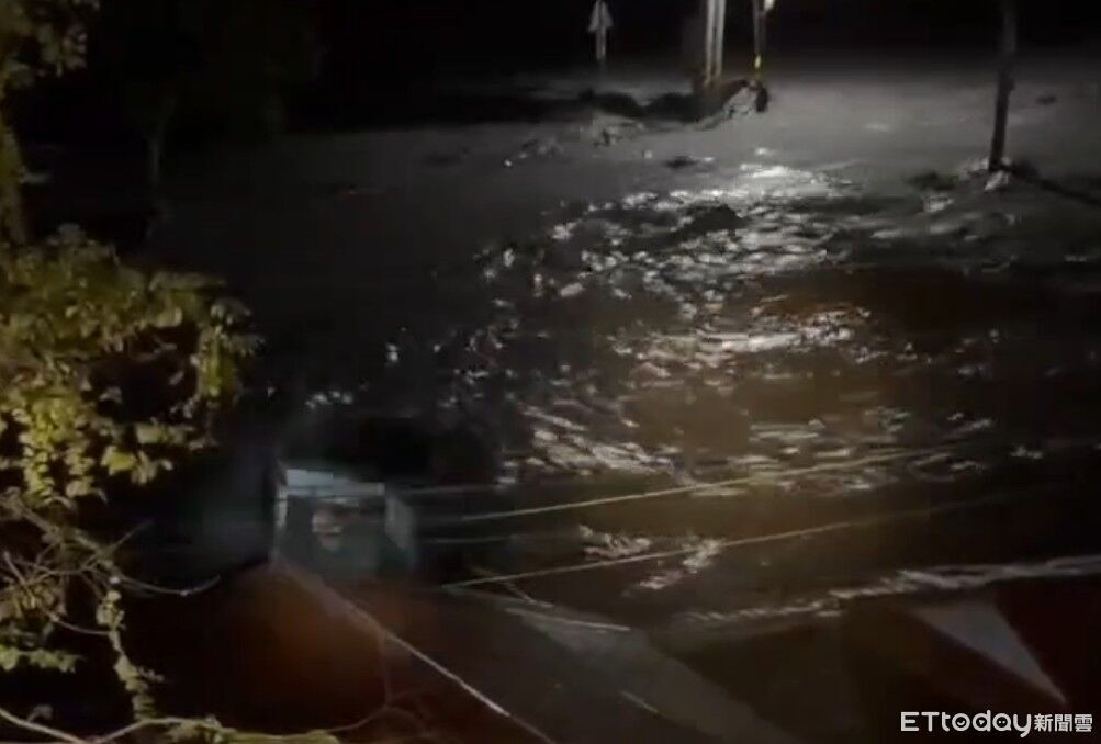 花蓮馬太鞍溪暴漲!左岸萬榮鄉明利村、台9線全線淹水