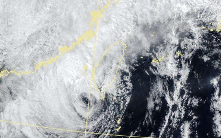 ▲▼鳳凰颱風。（圖／氣象署提供）