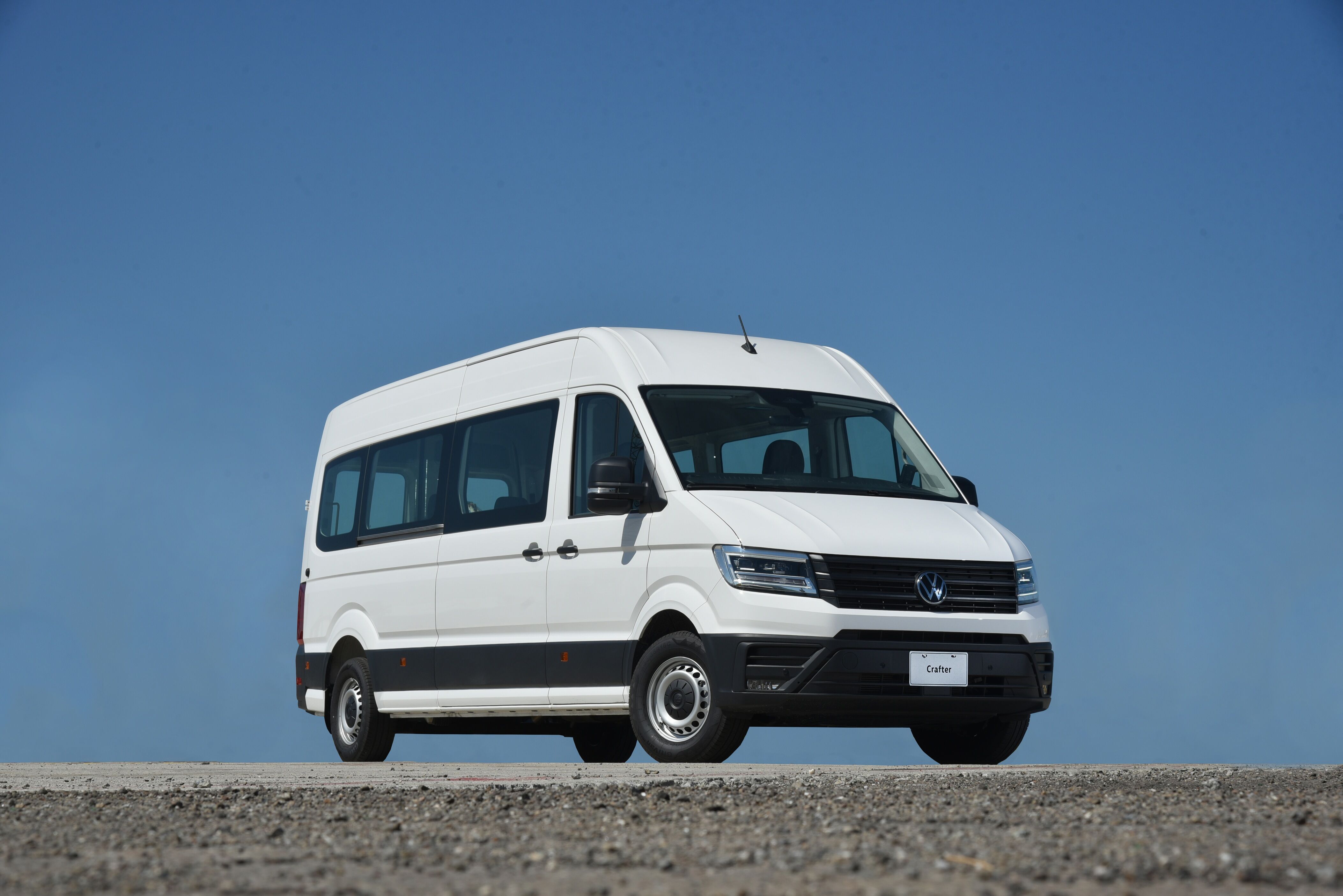 ▲福斯商旅大型9人座Crafter上市。（圖／翻攝自福斯）