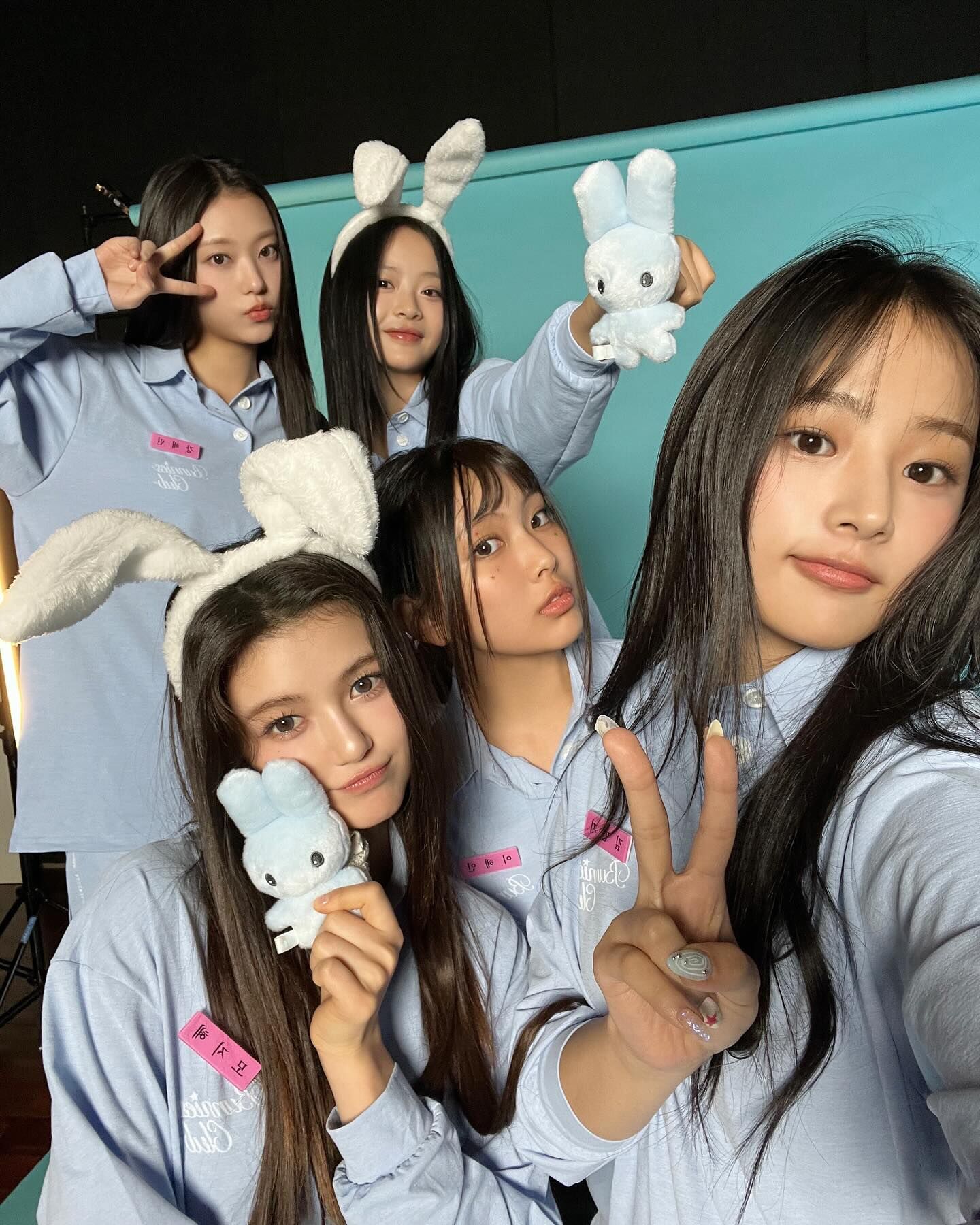 ▲▼NewJeans諧潾、惠仁變心回歸ADOR。（圖／翻攝自Instagram／newjeans_official）