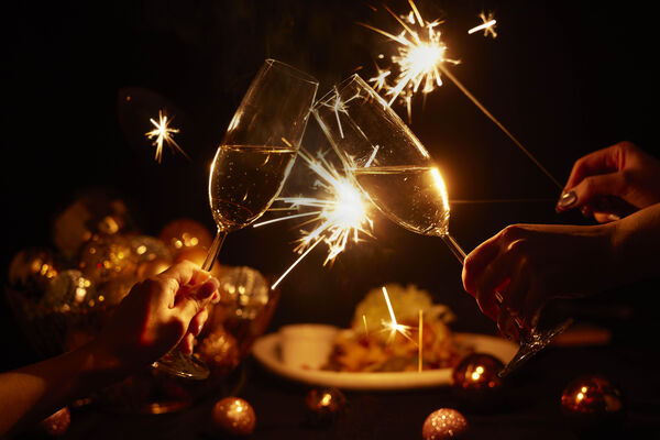 ▲台北艾麗酒店跨年,7樓戶外泳池,台北艾麗酒店煙火景觀房,寒舍艾美酒店。（圖／寒舍集團提供）