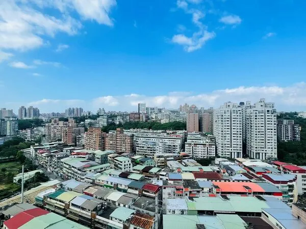 房產專家拍影片公開新北市各區買房坪數 網嘆：1500萬也不夠（圖／永慶房屋提供）