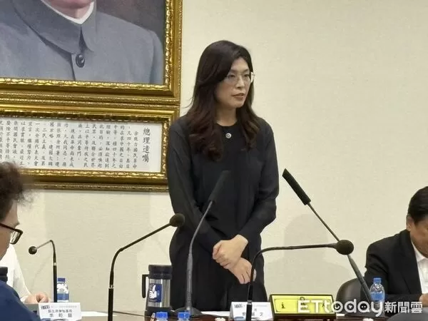 ▲▼國民黨主席鄭麗文中常會致詞。（圖／記者鄭佩玟攝）