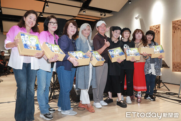 ▲▼2025【臺北大巨蛋 民歌大團圓】彩排-許淑絹、林佳蓉、徐曉菁、楊芳儀、吳楚楚、邰肇玫、芝麻陳艾玲、南方二重唱大南方閻宗玉、小南方林明樺。（圖／記者周宸亘攝）