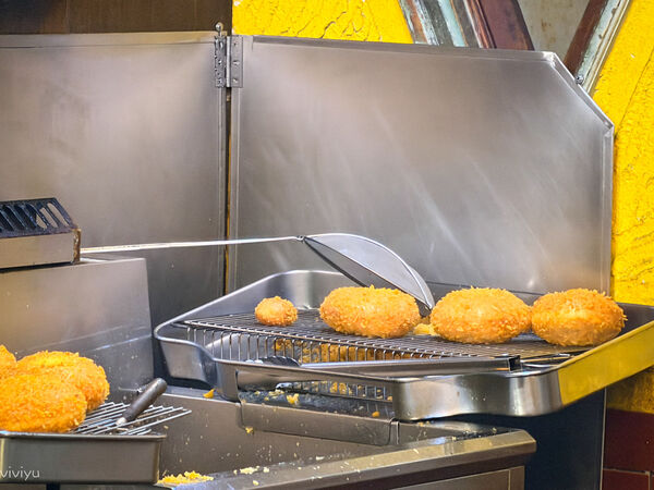 ▲▼源寶屋咖哩麵包。（圖／部落客VIVIYU小世界授權提供）