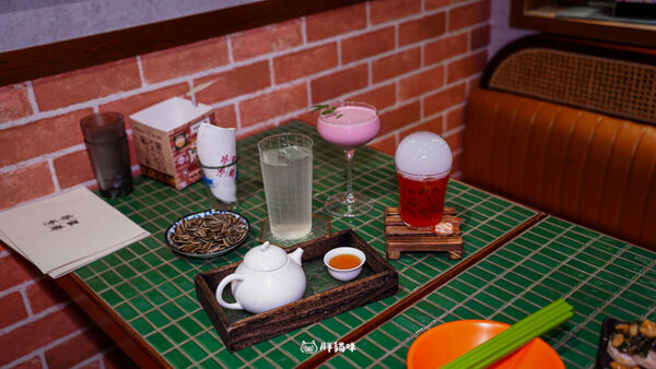 ▲▼冰茶專賣店。（圖／部落客胖貓咪的奇幻旅程授權提供）