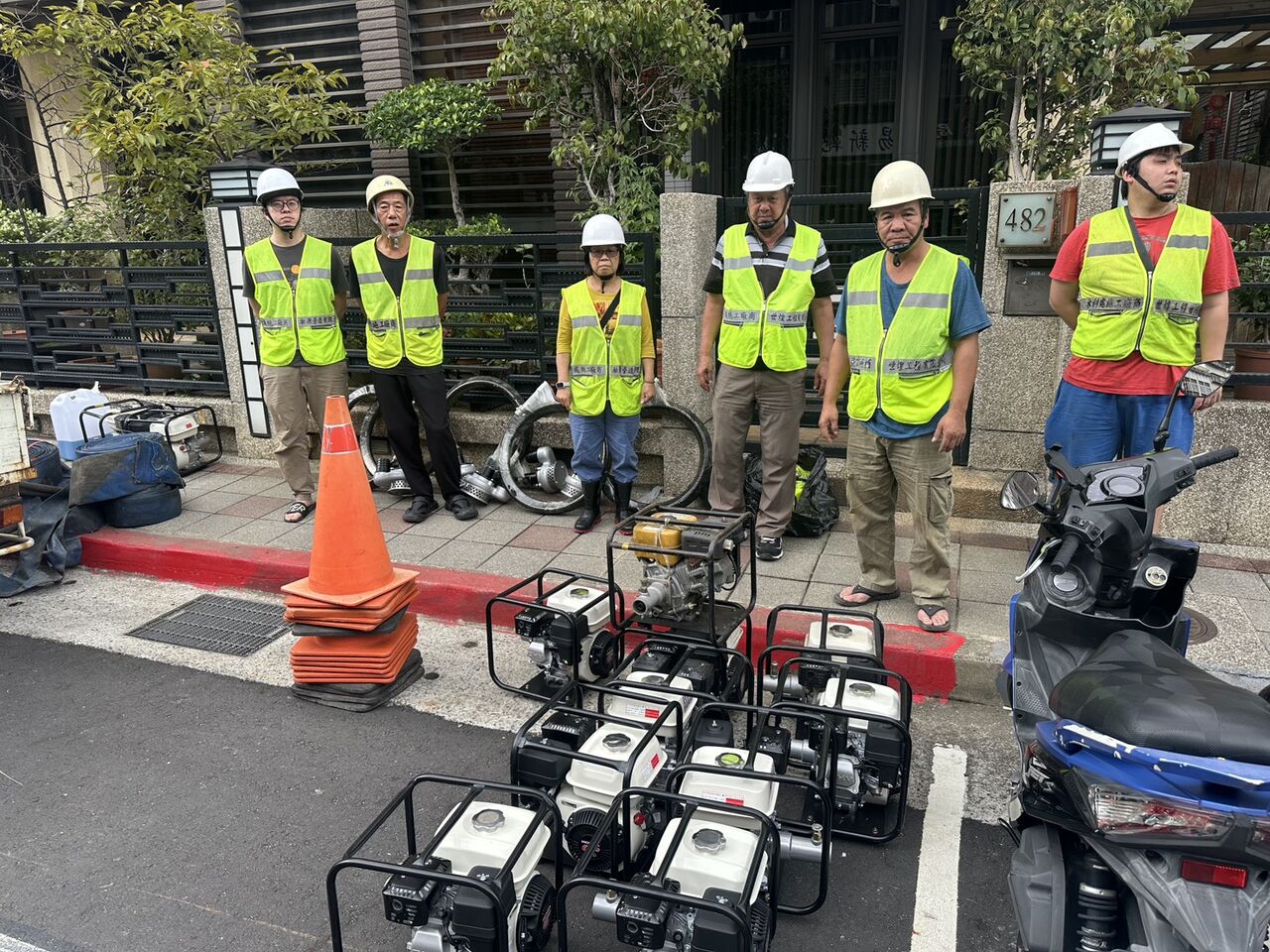 蘇澳水淹一樓高　蔣萬安急派北市7車、19部抽水機趕宜蘭救災