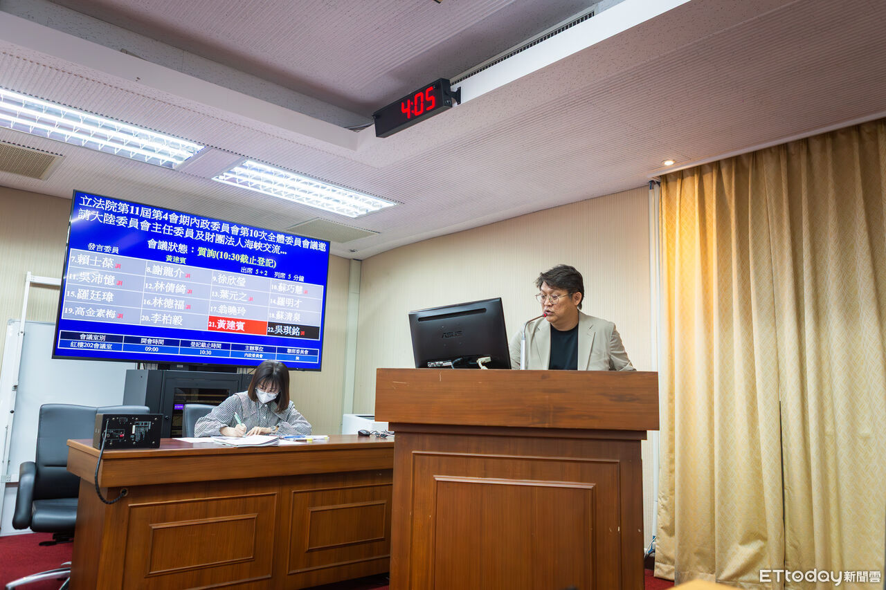 黃建賓爭取港澳包機直航促東部觀光　邱垂正：與業者討論中