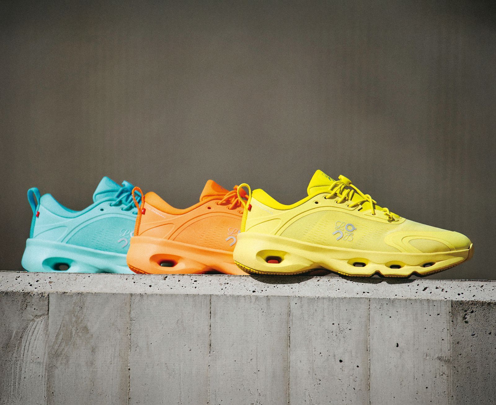 靚鑑賞／鞋教徒快拜