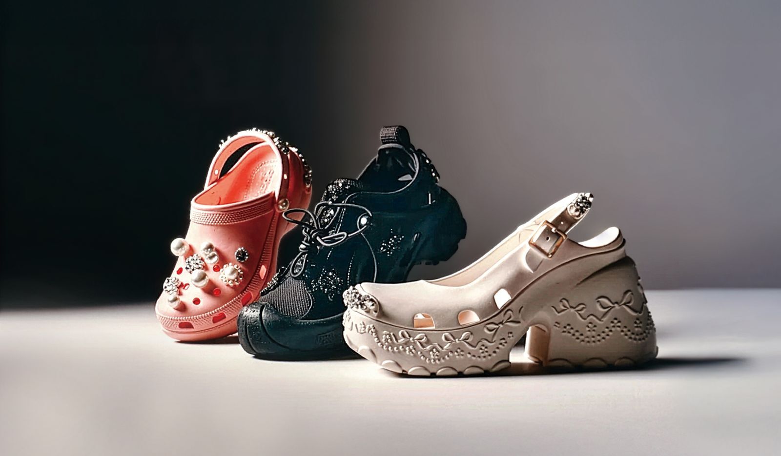 靚鑑賞／鞋教徒快拜