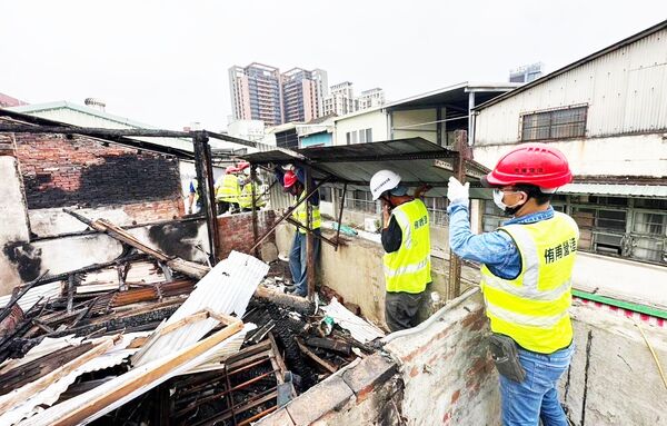 ▲針對南門市場災後，市府已投入復原作業，力拚明年農曆節前恢復營運。（圖／市府經發局提供）