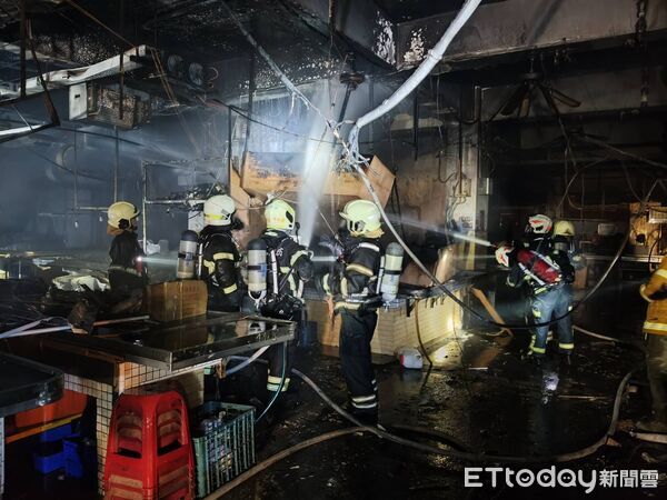 ▲▼      北辰市場火警       。（圖／記者陳洋翻攝）