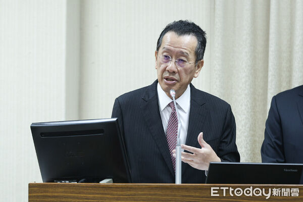 ▲國防部長顧立雄出席立法院備詢。（圖／記者林敬旻攝）