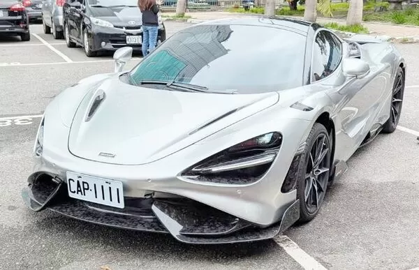 ▲桃園檢警破獲誆稱知名建設公司董事之子范姓男子，對外誆稱投資彼特幣獲利，詐欺取財高達5639萬餘元，購買麥拉倫超跑奢侈品。（圖／桃園地檢署提供）