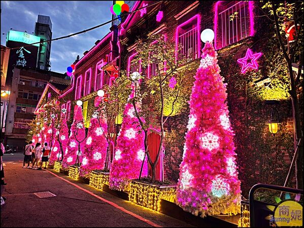 ▲▼台中必打卡聖誕免費景點。（圖／部落客商妮提供）