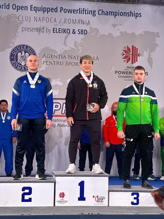 ▲▼我國選手江凱傑參加2025年世界公開裝備健力錦標賽，包辦1金2銅。（圖／運動部提供）