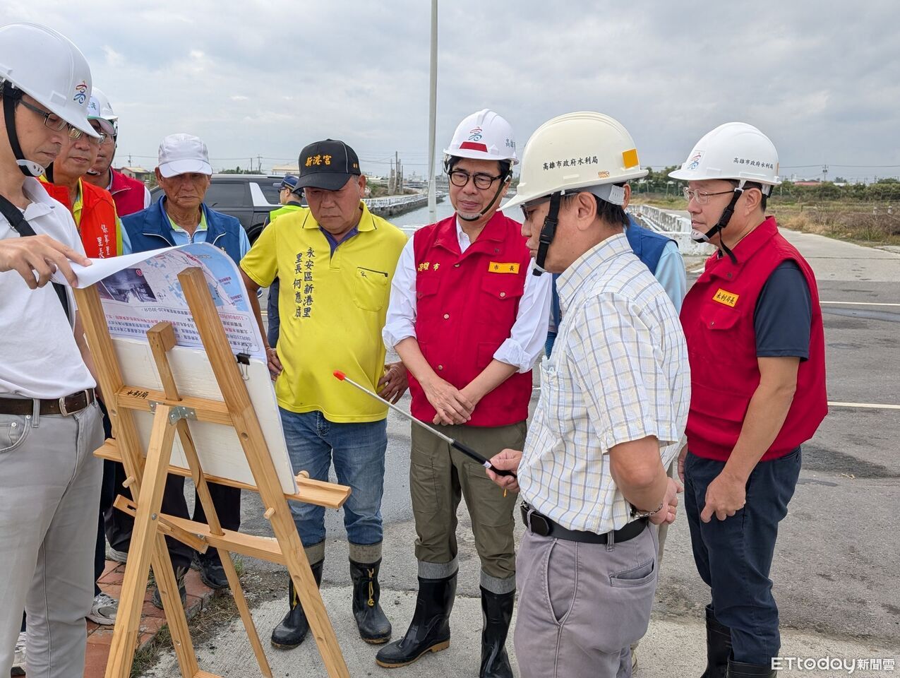 快訊／鳳凰颱風轉弱！高雄宣布明日「正常上班上課」