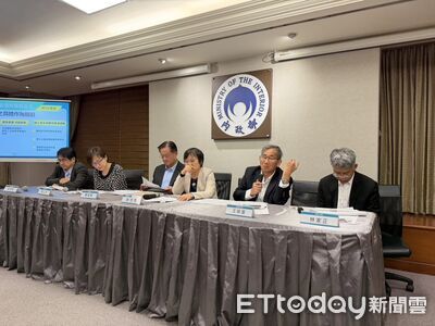 普發1萬上路防詐騙　內政部發紅布條送傳統市場、美髮院宣導