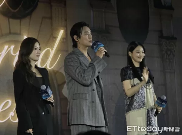 ▲▼▲▼ 香港直擊／《再婚皇后》預告搶先曝！朱智勳再披皇袍變心了　離婚申敏兒改愛她。（圖／記者吳睿慈攝）