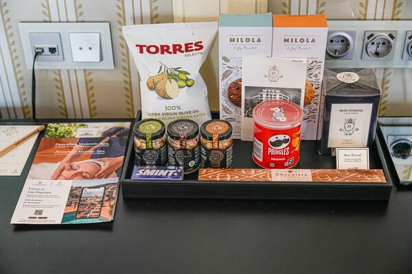 ▲▼巴塞隆納地段絕佳五星級飯店，聖家堂景觀     。（圖／部落客珊莎提供）