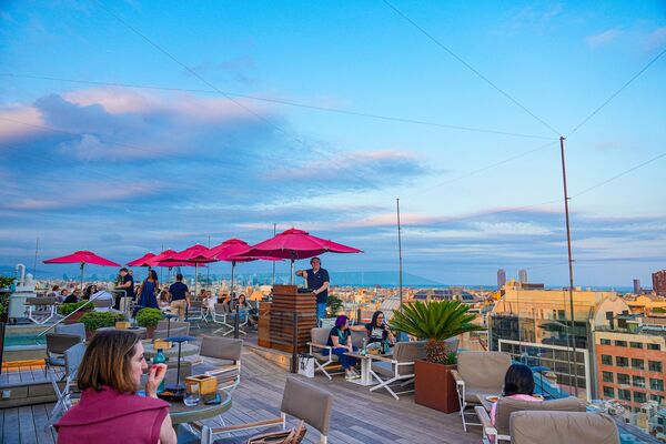 ▲▼巴塞隆納地段絕佳五星級飯店，聖家堂景觀     。（圖／部落客珊莎提供）