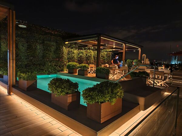 ▲▼巴塞隆納地段絕佳五星級飯店，聖家堂景觀     。（圖／部落客珊莎提供）