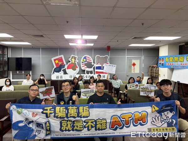 ▲屏東警分局到屏東大學外語反詐宣導。（圖／記者陳崑福翻攝）