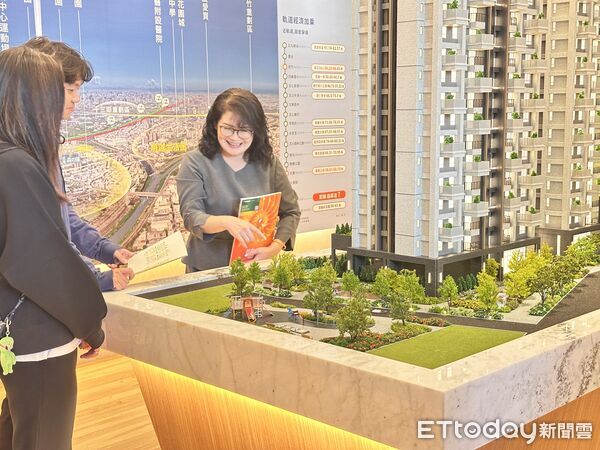 ▲▼  預售屋帶看，資料照,帶看,賞屋,預售屋, 跑單,案場          。（圖／記者陳筱惠攝）