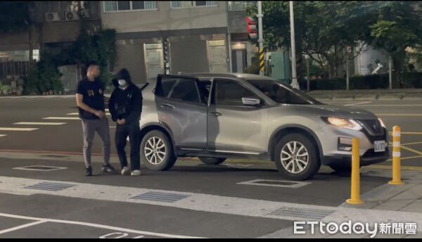 ▲▼假冒郵局「普發一萬被盜」！他信了反遭詐百萬　詐團手法曝光。（圖／記者賴文萱翻攝）