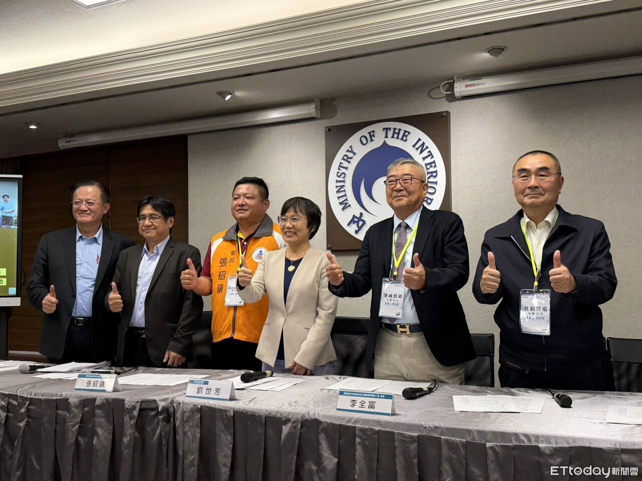 丹娜絲風災民間修繕團大力支援 劉世芳讚:跟媽祖婆、土地公同等