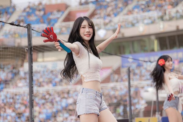 ▲若潼和孟潔。（圖／樂天桃猿）