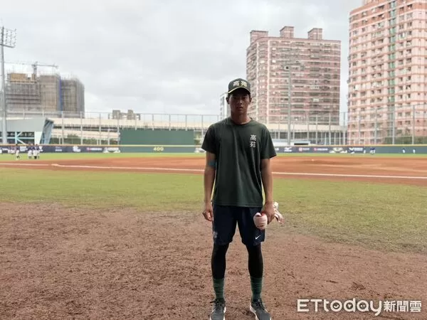 高苑工商吳壬睿、許書誠。（圖／記者胡冠辰攝）