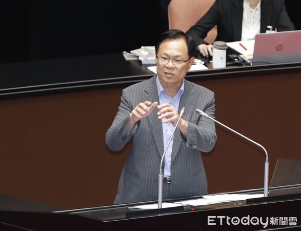 ▲▼立法院14日議程就財政收支劃分法部分條文修正案進行表決，在國民黨民眾黨人數優勢下全案表決通過。（圖／記者湯興漢攝）