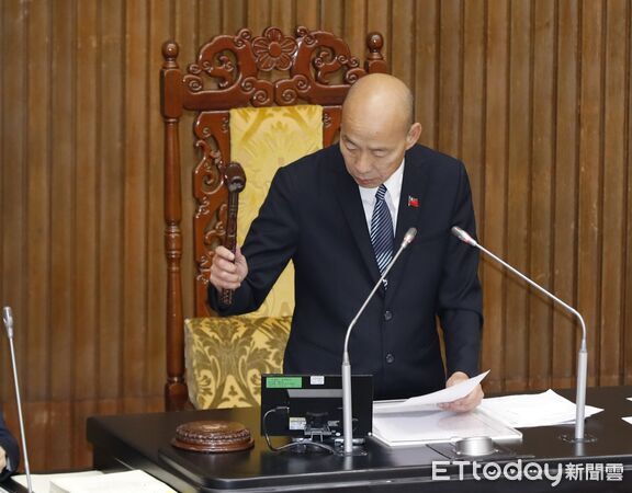 ▲▼立法院14日議程就財政收支劃分法部分條文修正案進行表決，在國民黨民眾黨人數優勢下全案表決通過。（圖／記者湯興漢攝）