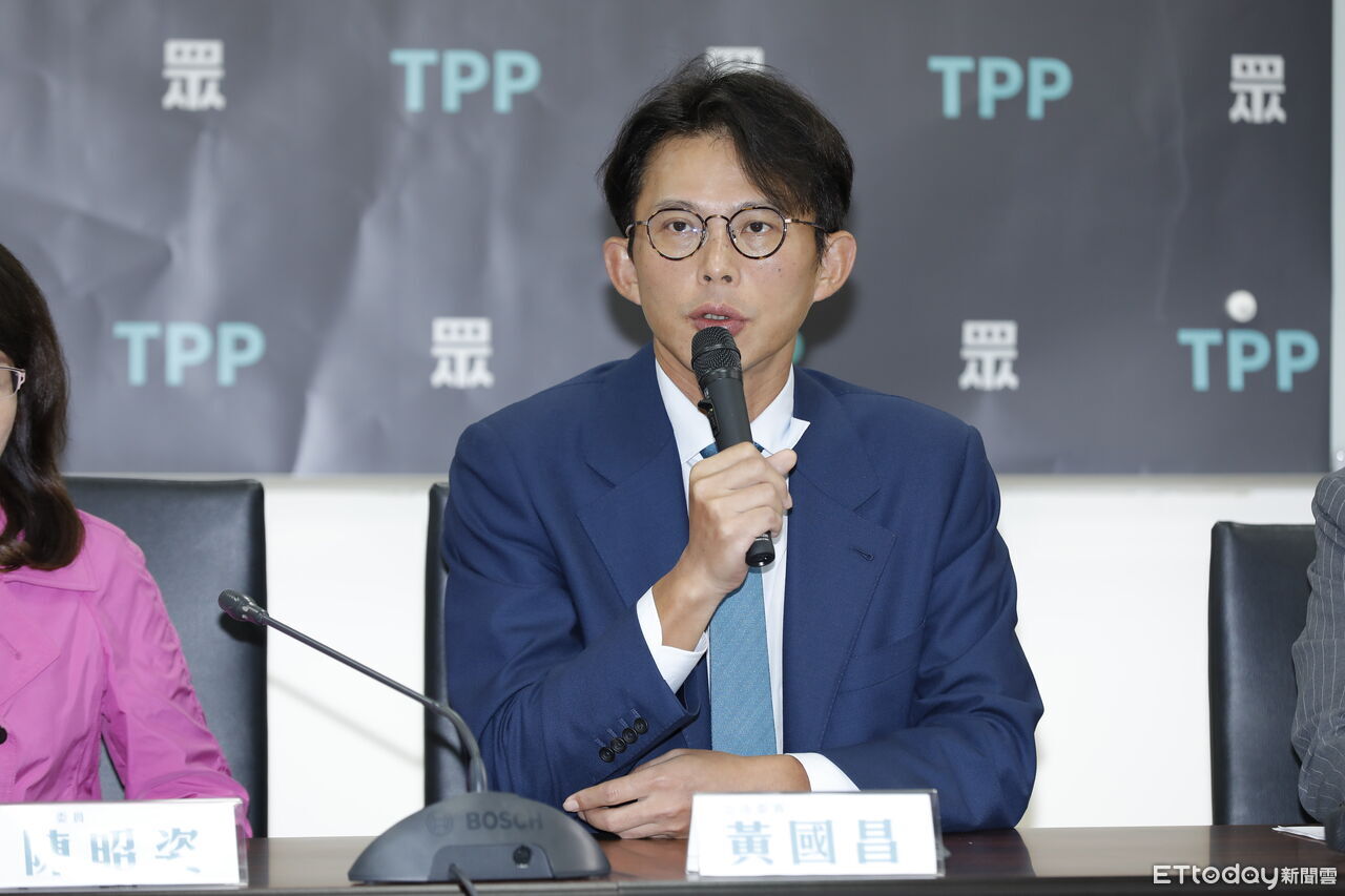 普發1萬「最大功臣是人民」 黃國昌嗆民進黨無恥收割