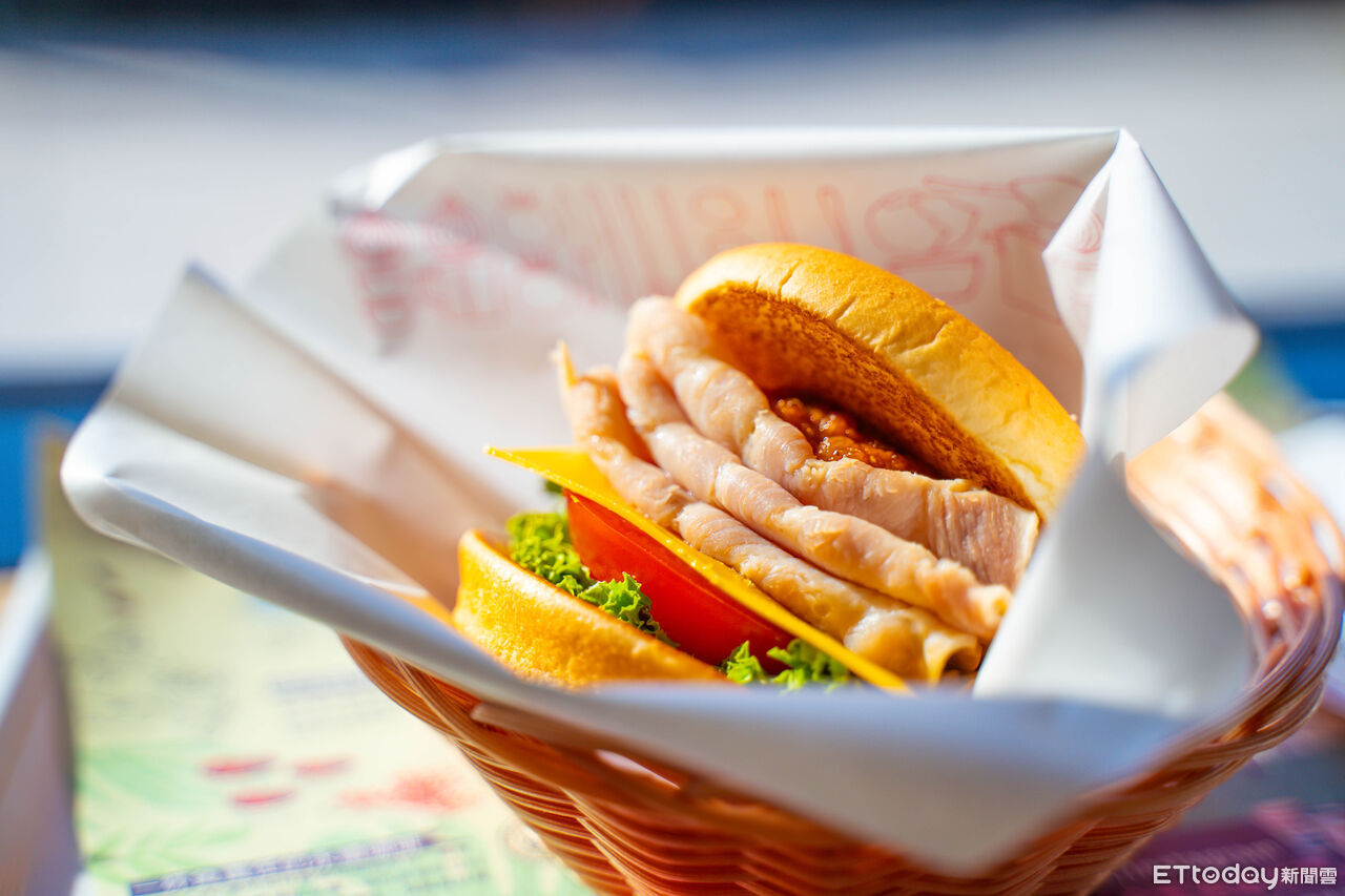 摩斯漢堡「台灣火雞堡」12門市限定 還有3大感恩節優惠