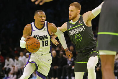 好扛！衛斯布魯克打先發控衛　又砍13分10籃板14助攻大三元