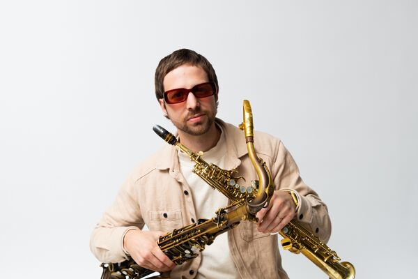 ▲全才製作人cool nel d，14日推出全新Lo-fi專輯 《reel mu$ic》。（圖／夕陽音樂提供）