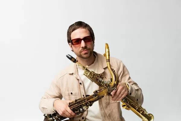 ▲全才製作人cool nel d，14日推出全新Lo-fi專輯 《reel mu$ic》。（圖／夕陽音樂提供）