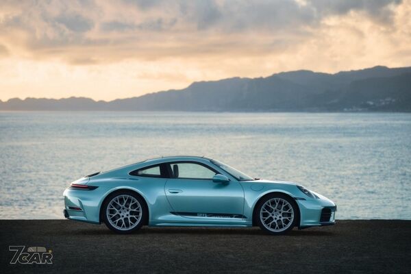 以山海意象詮釋在地自然之美　Porsche 推出致敬臺灣的 911 Carrera T「Formosa」