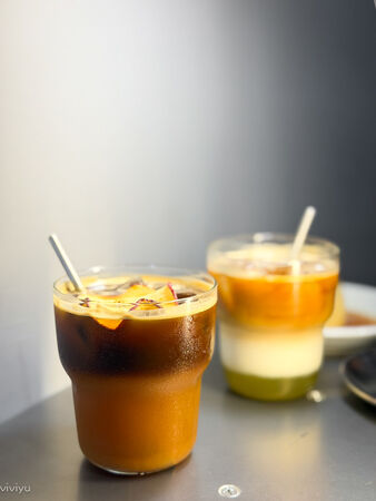 ▲▼引路咖啡大溪旗艦店，單品豆無限暢飲。（圖／部落客viviyu提供）