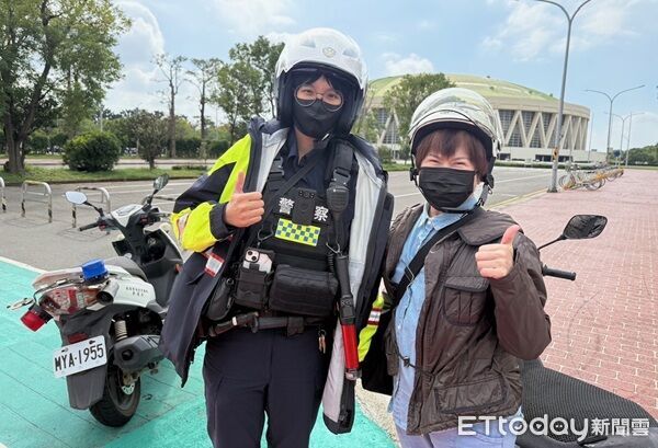 ▲▼幸遇巡警幫載購買油品解圍。（圖／龜山警分局提供）